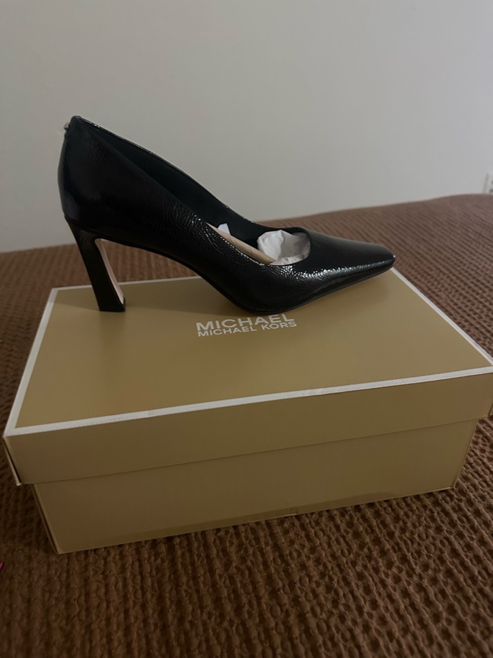 Michael Kors Black Patent Leather Pointed Pump